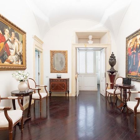 Appartement Iflat Spanish Steps Luxury And Historical Apt à Rome Extérieur photo