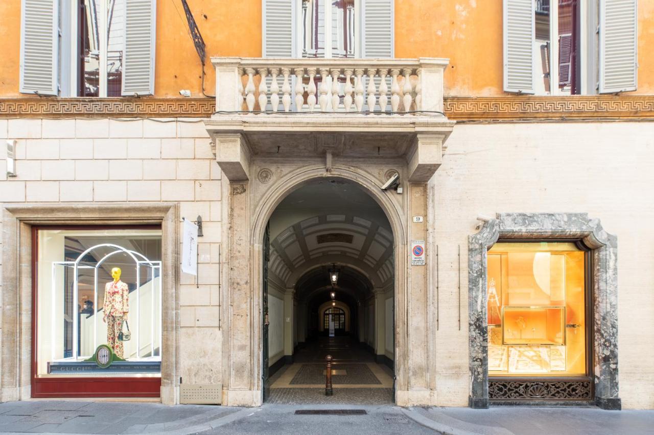 Appartement Iflat Spanish Steps Luxury And Historical Apt à Rome Extérieur photo